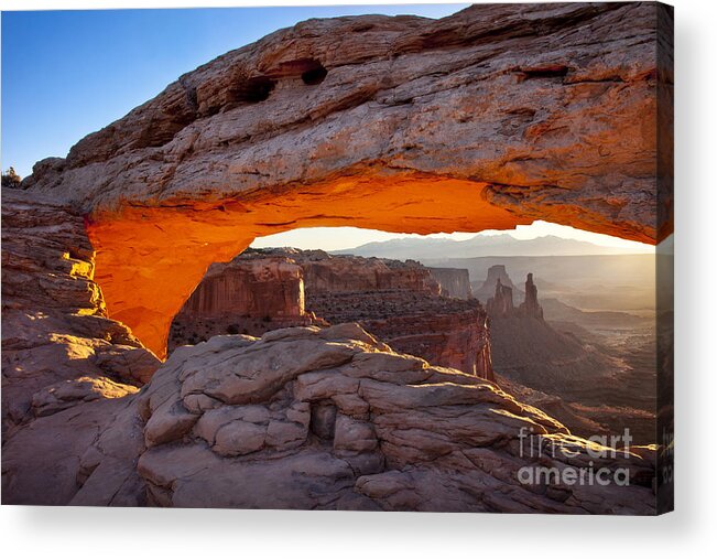 America Acrylic Print featuring the photograph Mesa Arch at dawn by Brian Jannsen