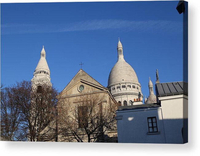 And Acrylic Print featuring the photograph Outside the Basilica of the Sacred Heart of Paris - Sacre Coeur - Paris France - 01131 by DC Photographer