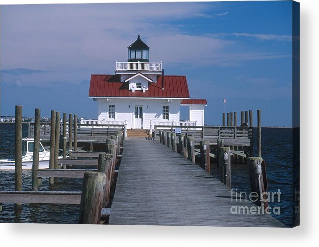 Lighthouse Acrylic Print featuring the photograph Roanoke Marshes Lighthouse, Nc by Bruce Roberts