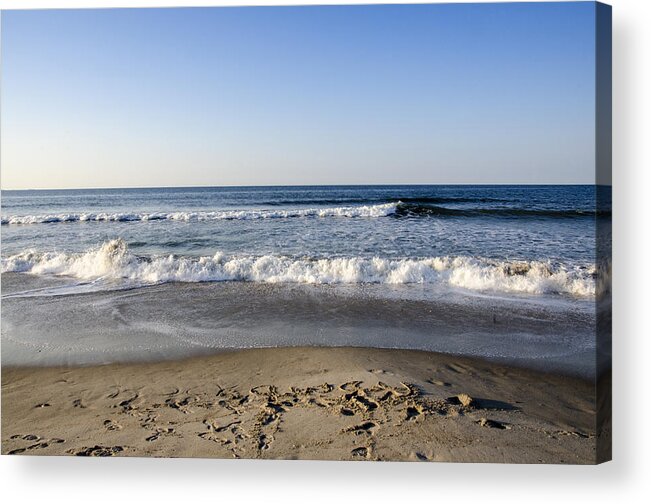 Rockaway Beach Acrylic Print featuring the photograph Rockaway Beach Morning Shoreline by Maureen E Ritter