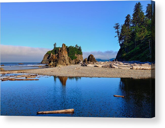 Olympic National Park Acrylic Print featuring the photograph Ruby Beach by Greg Norrell