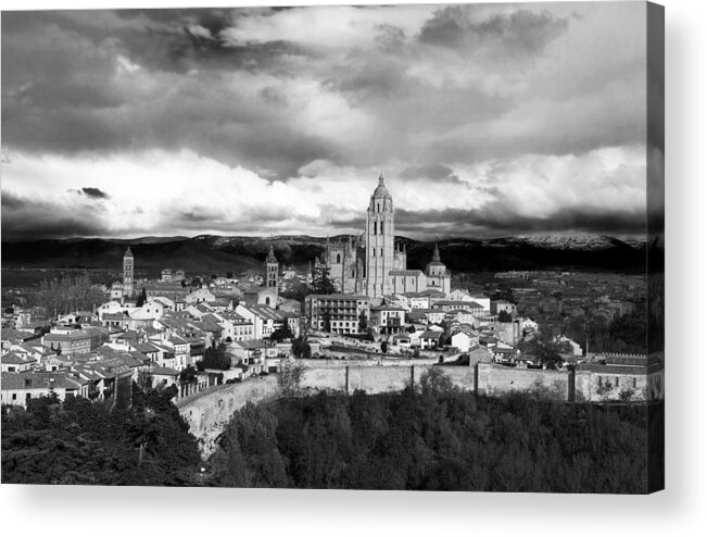 Suckling Pig Acrylic Print featuring the photograph Segovia In Black and White by Lorraine Devon Wilke