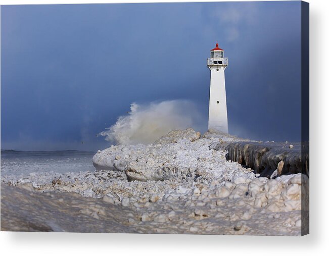 Lighthouse Acrylic Print featuring the photograph Sodus Bay Lighthouse by Everet Regal