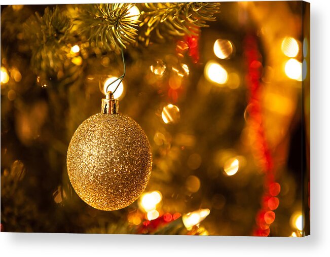 2012 Acrylic Print featuring the photograph Sparkles by Melinda Ledsome