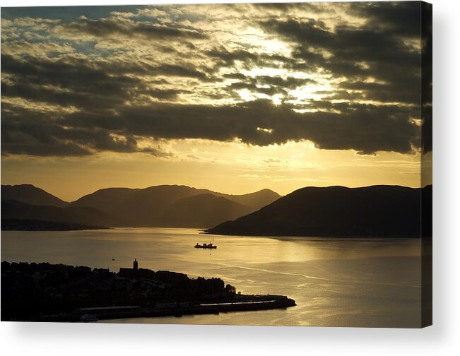 River Clyde Acrylic Print featuring the photograph Sunset on the west by Stephen Taylor