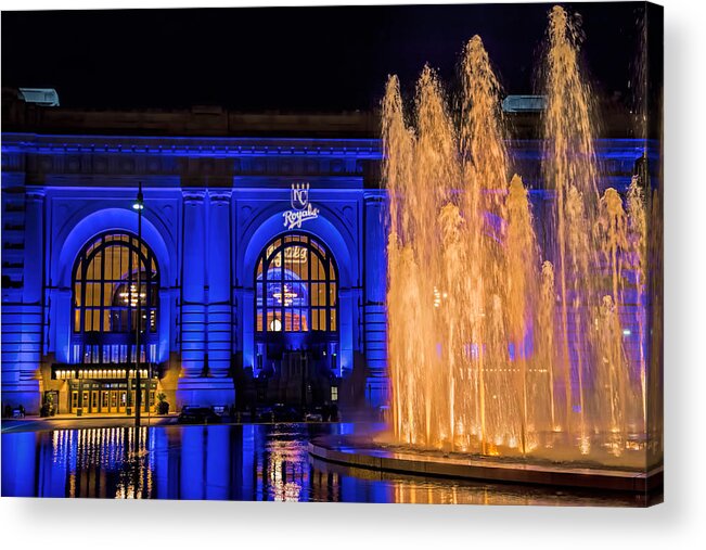 Kansas City Acrylic Print featuring the photograph Union Station Celebrates the Royals by Angie Rayfield