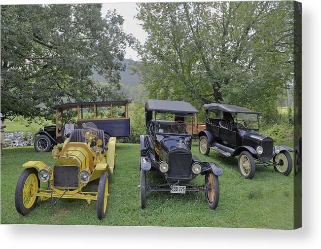 Horseless Acrylic Print featuring the photograph Vintage Cars In a Rural Setting by Willie Harper