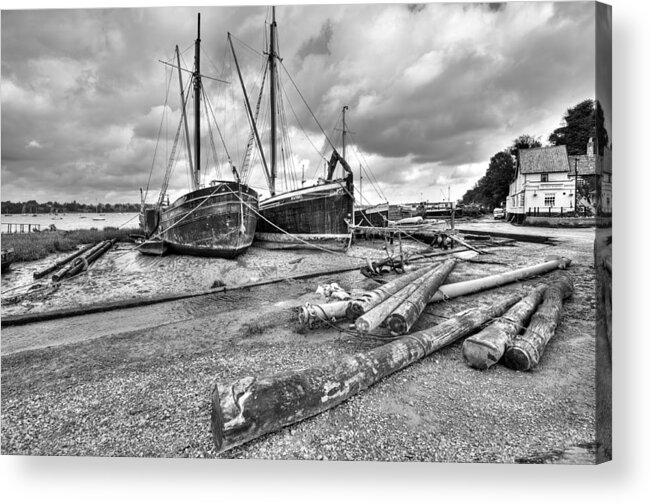 Butt And Oyster Acrylic Print featuring the photograph Boats and logs at Pin Mill #2 by Gary Eason