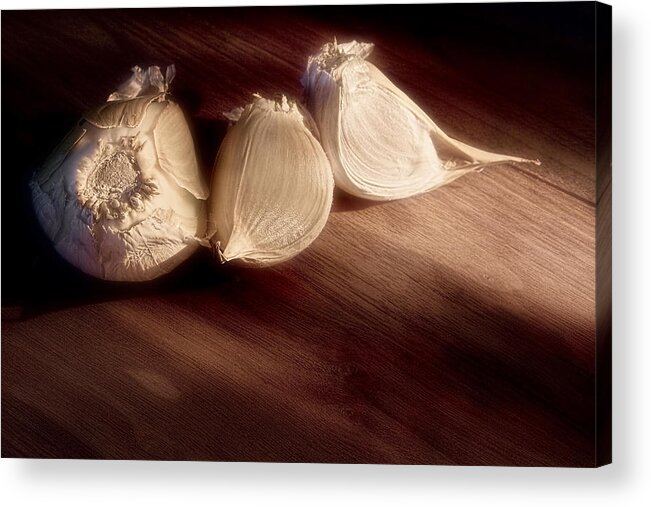 Garlic Acrylic Print featuring the photograph Garlic Cloves #1 by Tom Mc Nemar