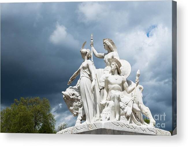  Acrylic Print featuring the photograph American group London by Andrew Michael