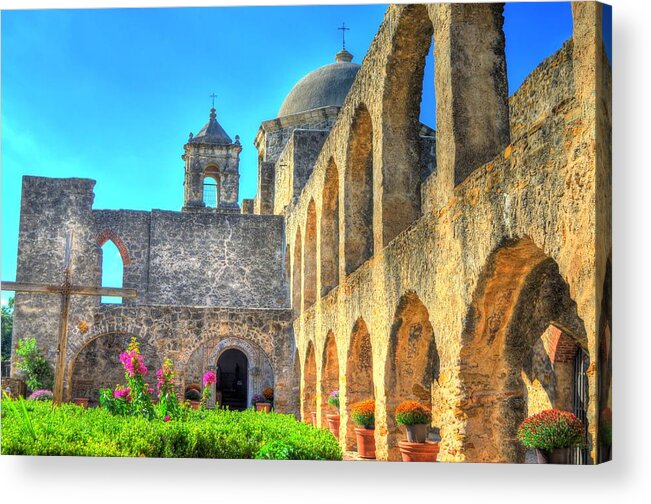 Courtyard Acrylic Print featuring the photograph Mission Courtyard by David Morefield