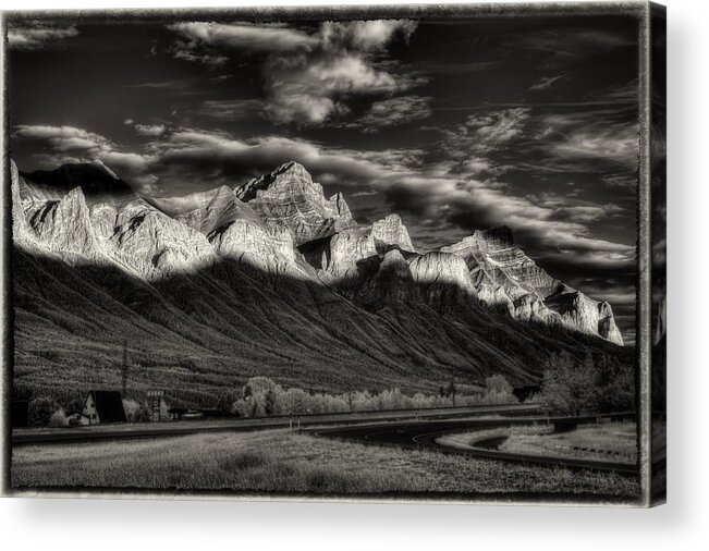 Mountain Range Acrylic Print featuring the digital art Mountain Canmore by Diane Dugas
