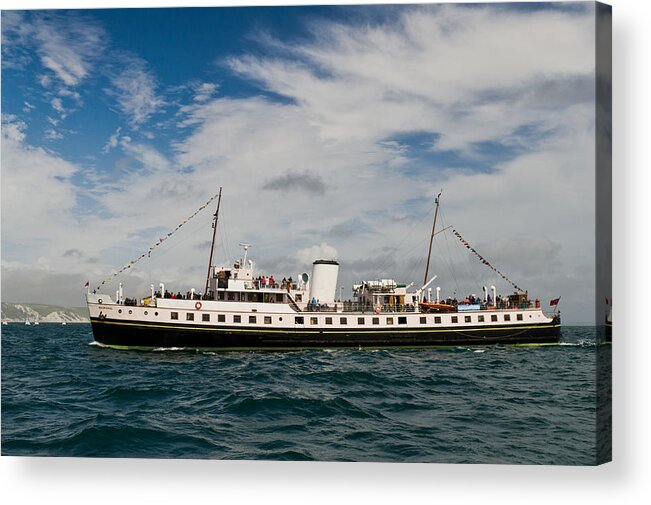 Mv Balmoral Acrylic Print featuring the photograph MV Balmoral by Gary Eason