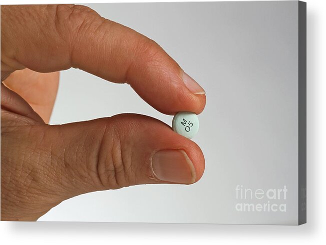 Medical Acrylic Print featuring the photograph Oxybutynin Pill by Photo Researchers, Inc.