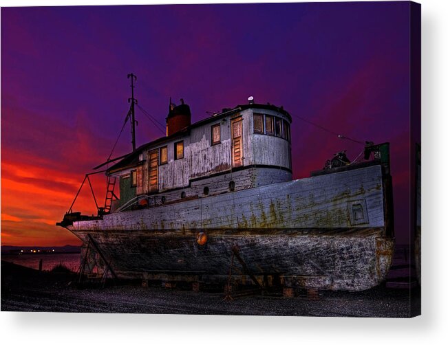 Sea Acrylic Print featuring the photograph Stranded Sunset by Cary Ligon