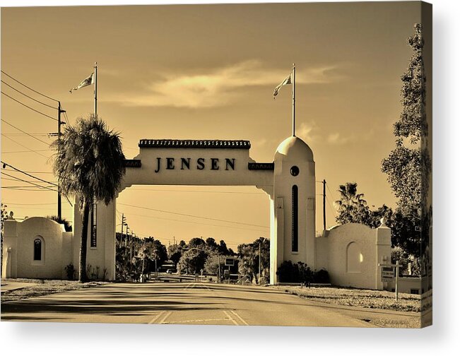 Jensen Beach Acrylic Print featuring the photograph The Rio Arch by Don Youngclaus