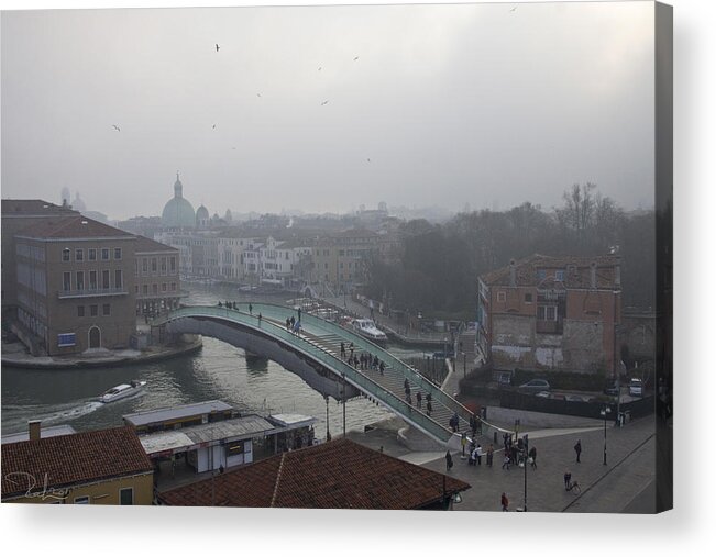 Venezia Acrylic Print featuring the photograph Venice in fog by Raffaella Lunelli