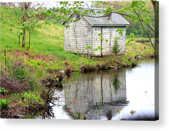 Well House Acrylic Print featuring the photograph Well House from a distance by Kim Galluzzo