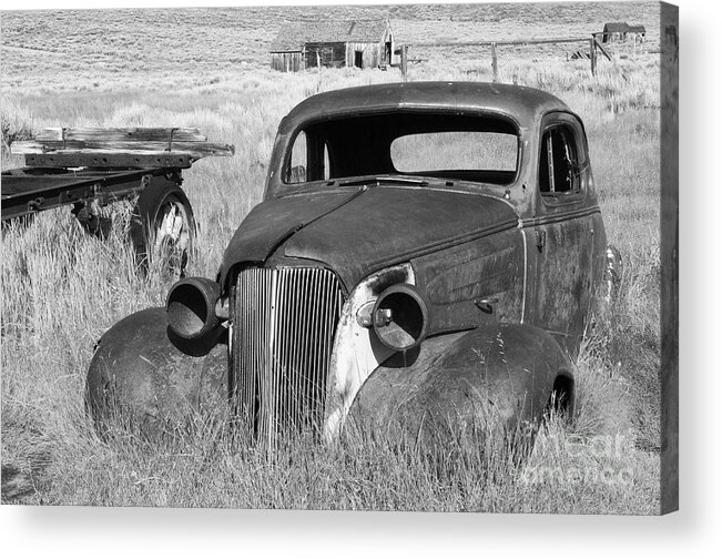 Vintage Cars Acrylic Print featuring the photograph A Ride To The Past #1 by Sandra Bronstein