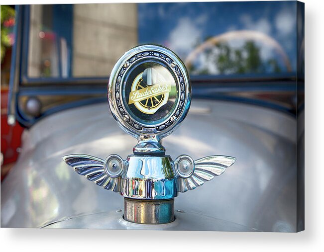 Old Cars Acrylic Print featuring the photograph 1925 Studebaker by Theresa Tahara