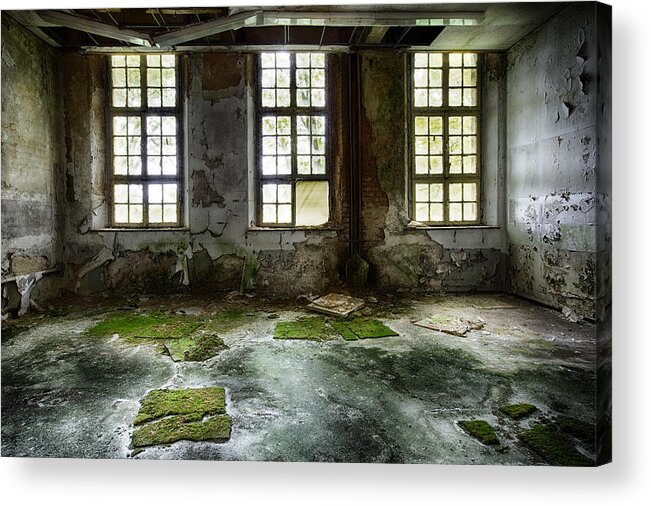 Abandoned Acrylic Print featuring the photograph Room of lost thoughts - urban deday by Dirk Ercken