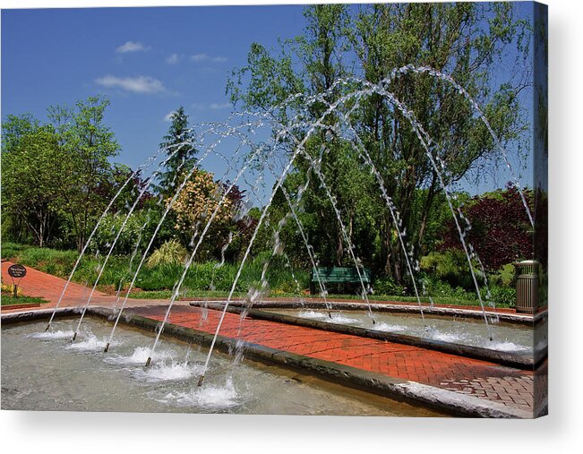 Water Fountains Acrylic Print featuring the photograph Arch Fountain at Daniel Stowe by Jill Lang