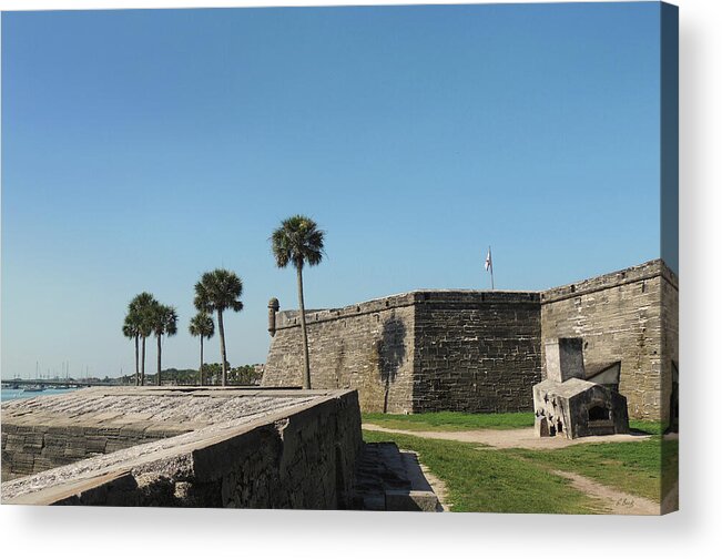 Castillo De San Marcos Acrylic Print featuring the photograph Castillo de San Marcos, St. Augustine by Gordon Beck