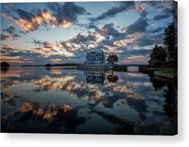 St Lawrence Seaway Acrylic Print featuring the photograph Dawn On The River by Tom Singleton