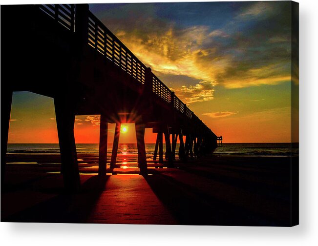 Sunrise Acrylic Print featuring the photograph Early morning by Bradley Dever