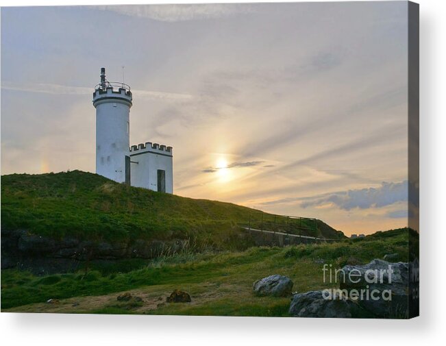 Elie Lighthouse Acrylic Print featuring the photograph Elie Lighthouse. Late Afternoon. by Elena Perelman