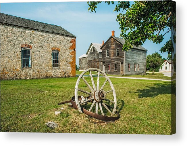 Historic State Park Acrylic Print featuring the photograph Fayette Wagon Wheel by Paul Freidlund