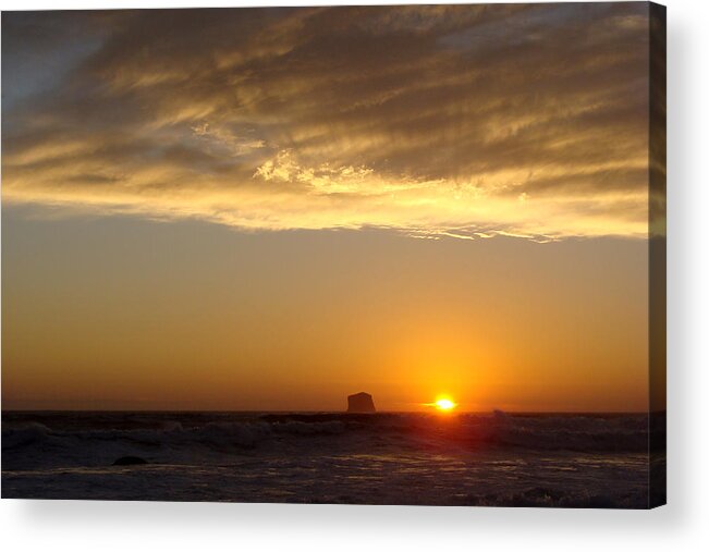 Sunset Acrylic Print featuring the photograph Heavenly Rays by Ty Nichols