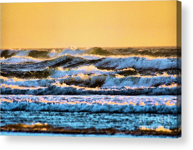 Ocean Acrylic Print featuring the photograph Incoming waves by Jeff Swan