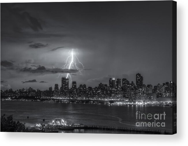 Clarence Holmes Acrylic Print featuring the photograph Lightning Over New York City VI by Clarence Holmes