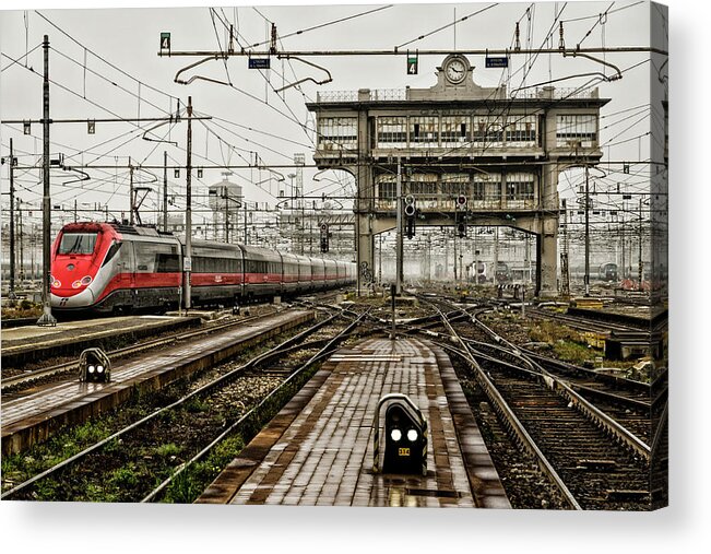 Milano Acrylic Print featuring the photograph Milano Centrale. by Pablo Lopez