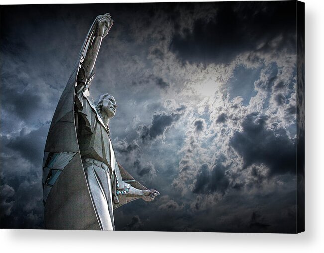 Sculpture Acrylic Print featuring the photograph Native American Woman Dignity Sculpture by Randall Nyhof