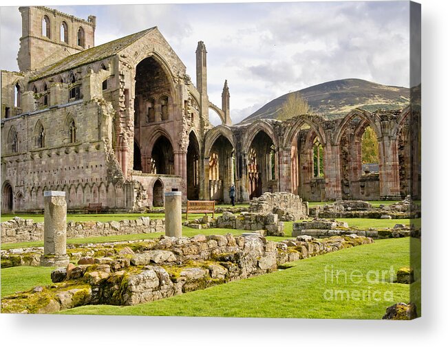 Melrose Abbey Acrylic Print featuring the photograph Ruins. Melrose Abbey. by Elena Perelman