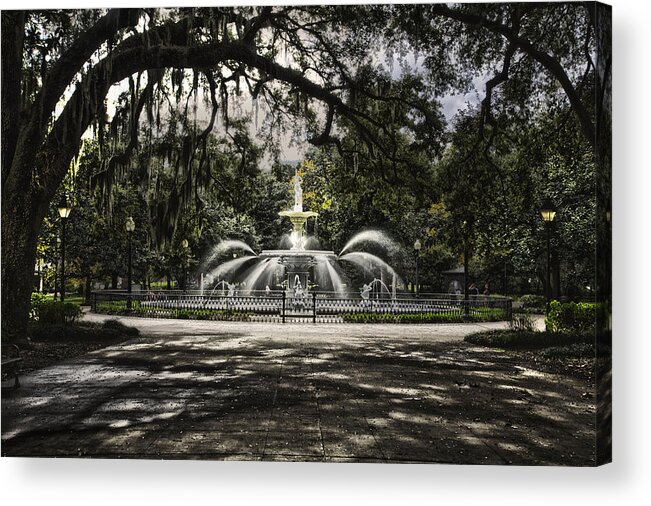 Forsyth Park Acrylic Print featuring the photograph Saturday In The Park by Kevin Senter