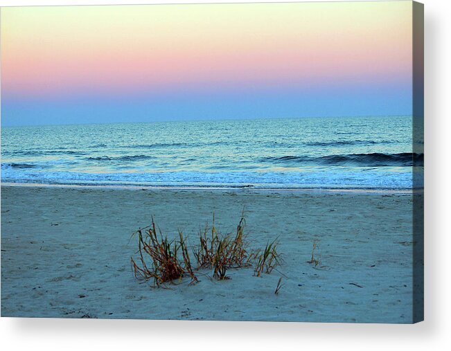 Seaside Acrylic Print featuring the photograph Seaside Sunset by Cynthia Guinn