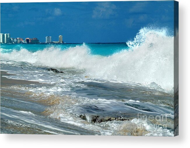 Sea Acrylic Print featuring the photograph Splash Down by Mark Madere