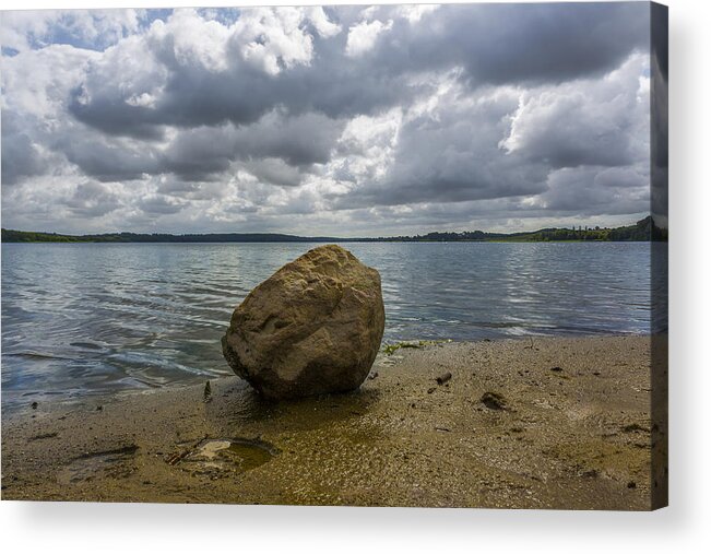 Stone Acrylic Print featuring the photograph Stone and sea by Elmer Jensen