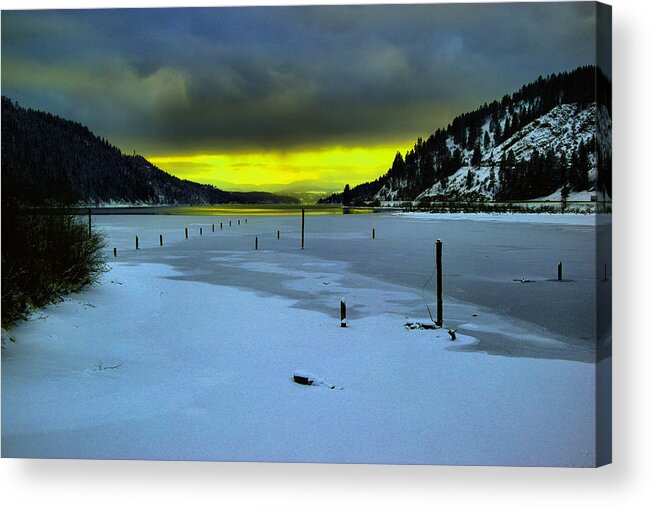 Sun Acrylic Print featuring the photograph Sundown on lake shore by Jeff Swan