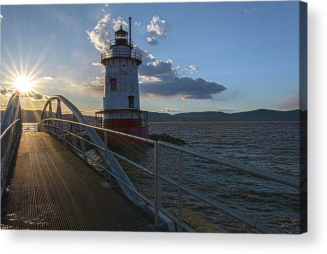 Tarrytown Light Acrylic Print featuring the photograph The House With The Light by Angelo Marcialis