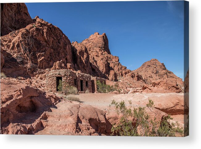 Outdoor Acrylic Print featuring the photograph Sandstone Cabins by Ed Clark