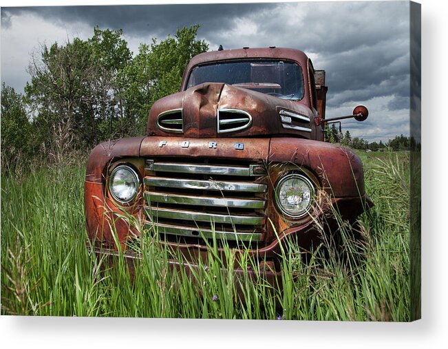 Rusty Trucks Acrylic Print featuring the photograph Vintage Ford Truck by Theresa Tahara