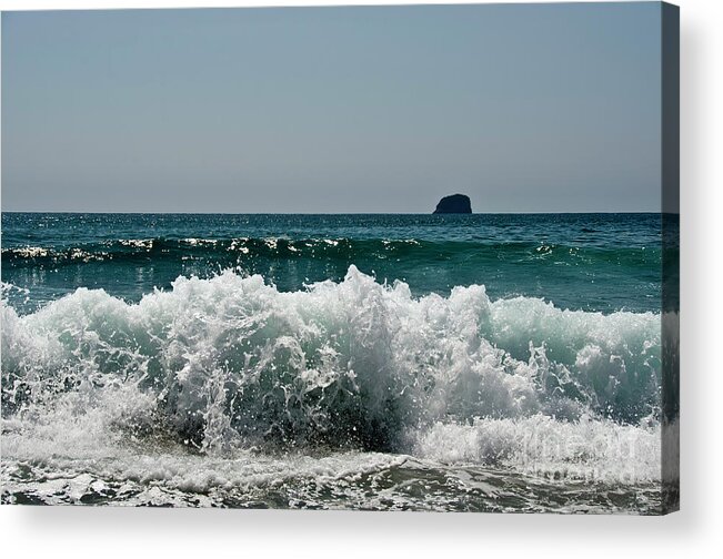 Waves Acrylic Print featuring the photograph Waves of Pacific Ocean. Coromandel,New Zealand by Yurix Sardinelly