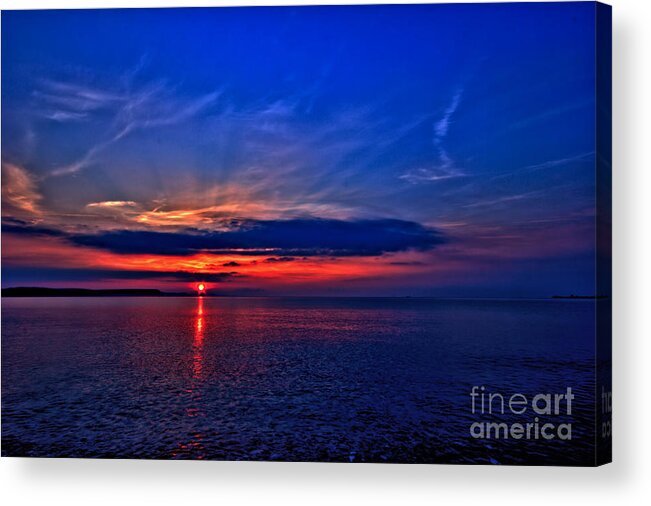 Seascape Acrylic Print featuring the photograph When i'm feeling Blue by Baggieoldboy
