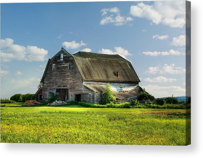 Barn Acrylic Print featuring the photograph Working This Old Barn by Gary Smith