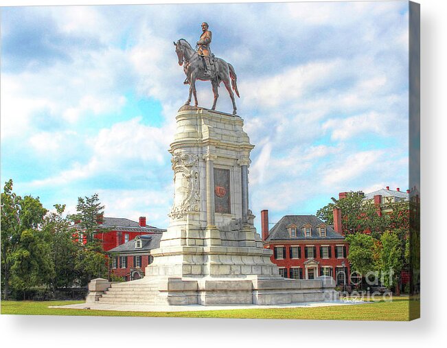 Robert E Lee Monument Acrylic Print featuring the photograph Richmond VA Virginia - Robert E Lee Monument #2 by Dave Lynch