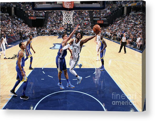 Nba Pro Basketball Acrylic Print featuring the photograph Golden State Warriors V Memphis by Joe Murphy